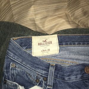 Hollister jeans